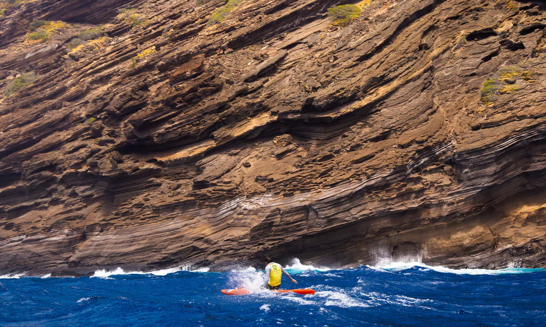 필드 노트: 스톡 부문 우승자 래치 랜스다운과 함께한 몰로카이 2 오아후 (FIELD NOTES: MOLOKAI 2 OAHU WITH STOCK WINNER LACHIE LANSDOWN)