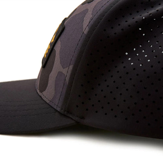 카모 에어텍스 트러커 햇 Camo Airtex® Trucker Hat - Black Camo