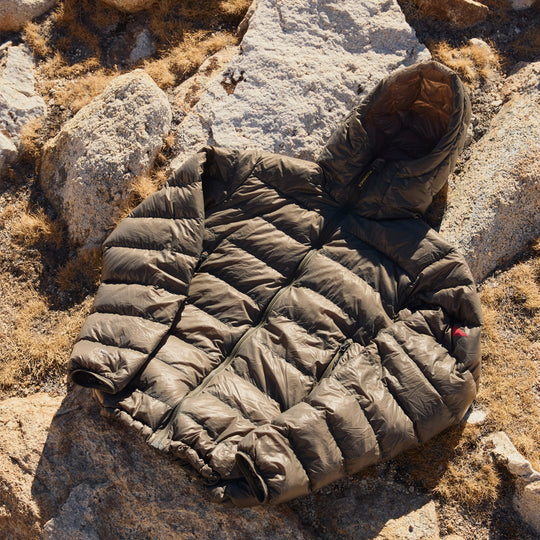 퍼텍스® 후디드 다운 푸퍼 Pertex® Hooded Down Puffer - Pumice