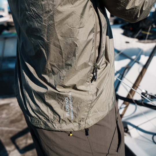 코듀라® 패커블 윈드브레이커 Cordura® Packable Windbreaker - Moss Grey