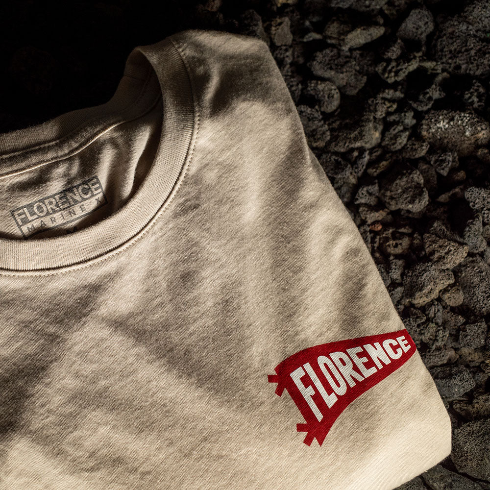 페넌트 티셔츠 Pennant T-Shirt - Tan